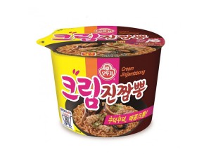 クリーム ジンチャンポン カップ麺(大盛カップ)